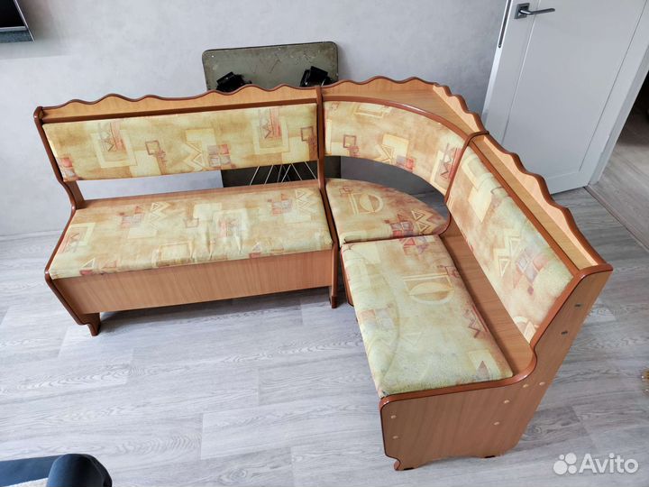 Кухонный уголок