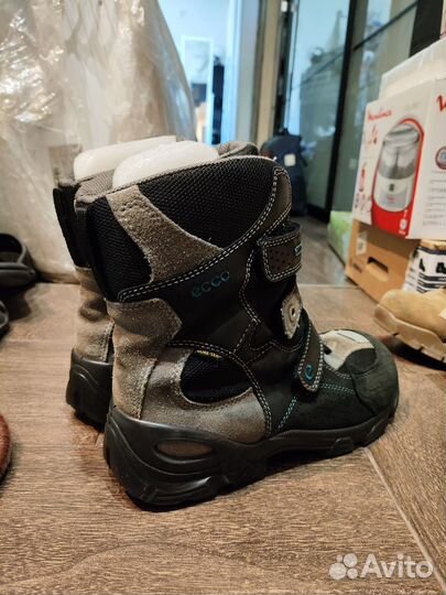 Ботинки ecco 39 размер