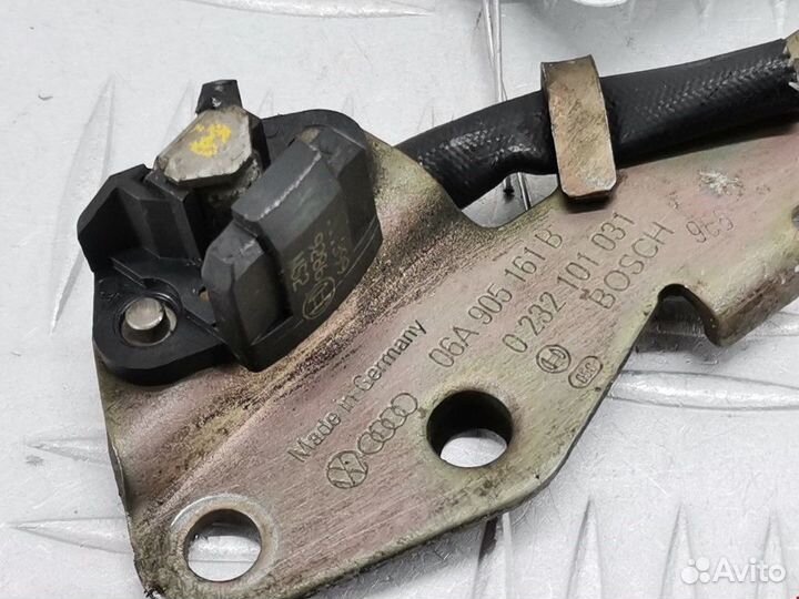 Датчик распредвала Volkswagen Golf 3 1999