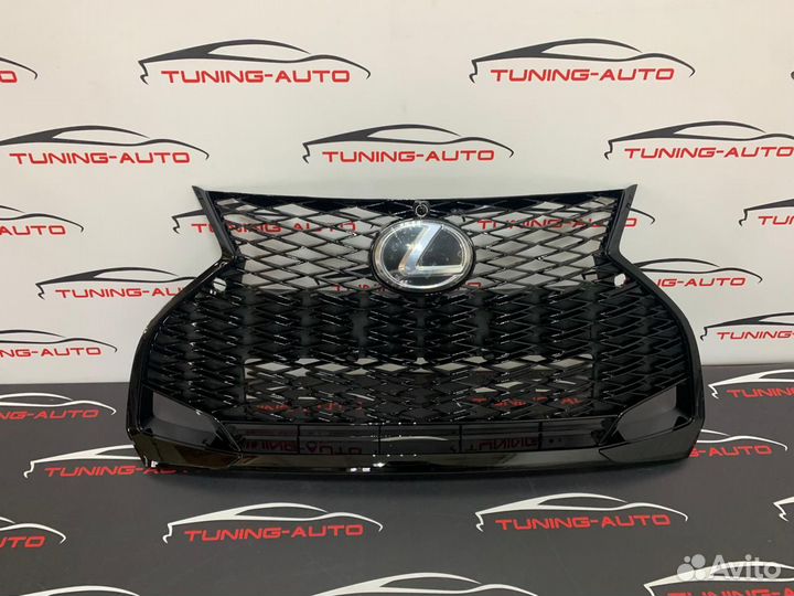 Решётка радиатора Lexus is 250 2005-2013 в бампер стиль 2020г