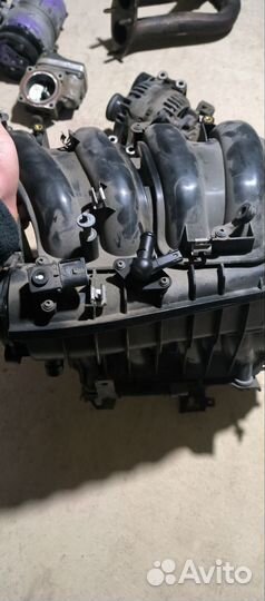 Впускной коллектор