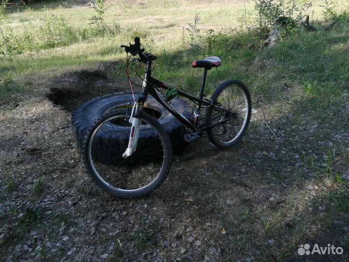 Спортивный, городской велосипед 18 скоростей