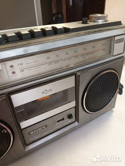 Стереомагнитофон sony