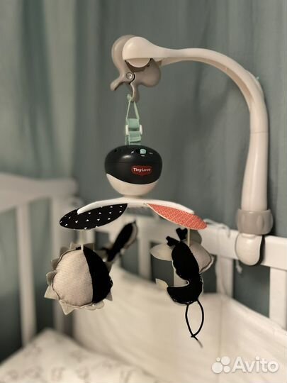 Мобиль на кроватку tiny love