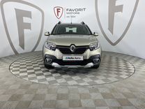 Renault Sandero Stepway 1.6 MT, 2018, 15 000 км, с пробегом, цена 1 355 000 руб.