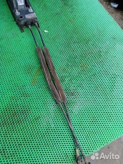 Рычаг переключения кпп Skoda Octavia A5 BUD 2011