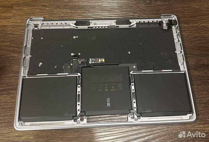 Топкейс Apple MacBook Pro 13 модель A2171