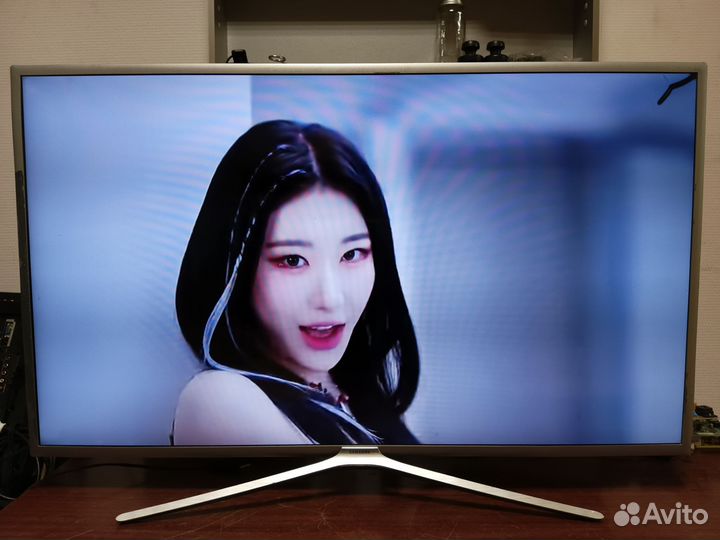 Телевизор SMART tv Samsung 43