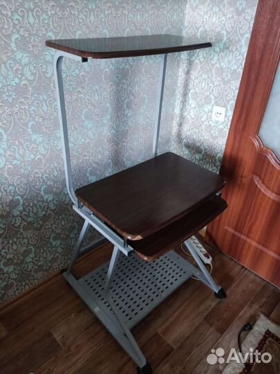 Компьютерный стол бу