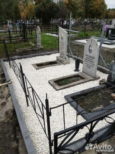 Установка памятника и облагораживание могил