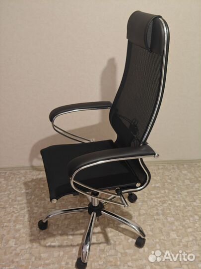 Компьютерное кресло