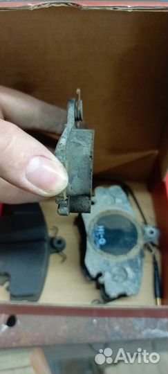 Продам тормозные колодки