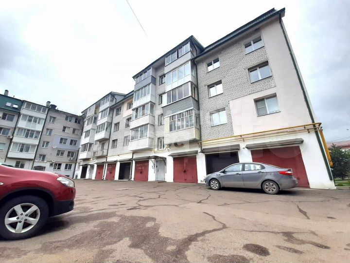 2-к. квартира, 65 м², 4/5 эт.