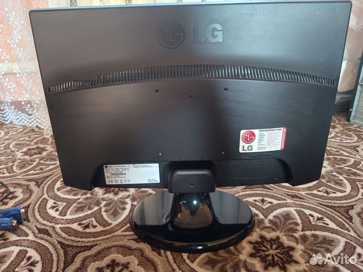 Монитор LG Flatron W2043C-PF