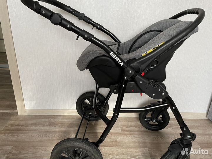 Коляска 3 в 1 Alis Berta