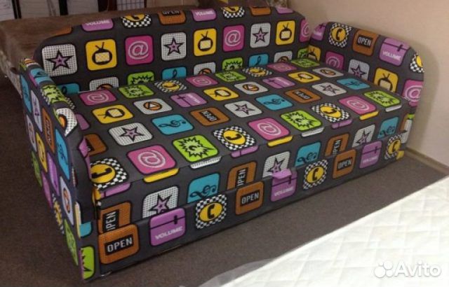 Детская кровать расцветок много