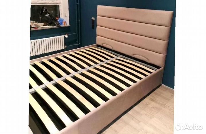 Двуспальная кровать дизайнерская под заказ