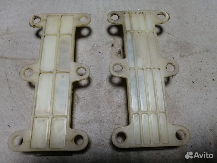 Кронштейн заднего бампера для Audi 80/90 (B3)