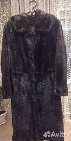 Шуба норковая с капюшоном 46 размер