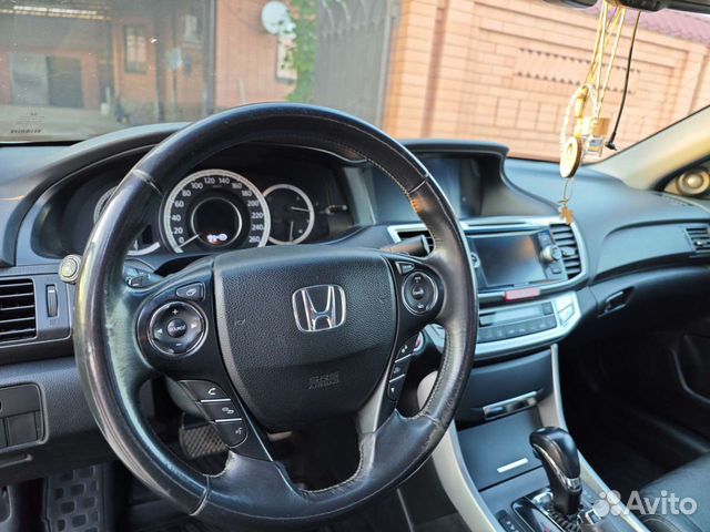 Honda Accord 2.4 AT, 2013, битый, 132 000 км объявление продам