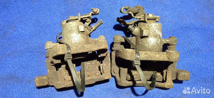 Суппорт задний Octavia A5 Golf 5 Touran 1 Jetta 5