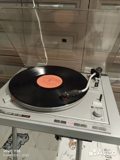 Проигрыватель винила Вега 110