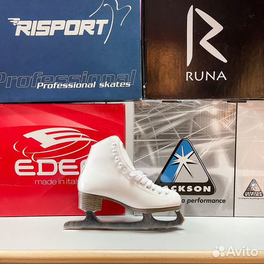 Коньки фигурные riedell 110