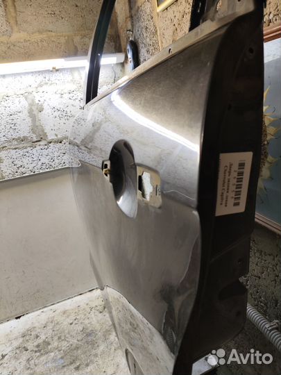 Дверь задняя левая Chevrolet Captiva