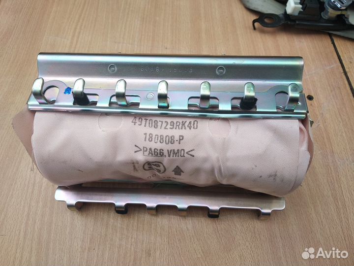 Подушка безопасности пассажира Хонда Аккорд 8