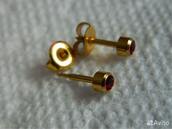 Прокол ушей, хрящ уха 