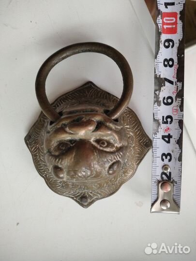 Китайский лев дверная ручка или молоток