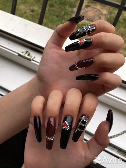 Маникюр и наращивание ногтей