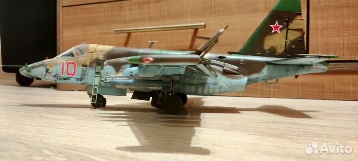 Сборна модель Су 25. М 1/ 32. Трумпер