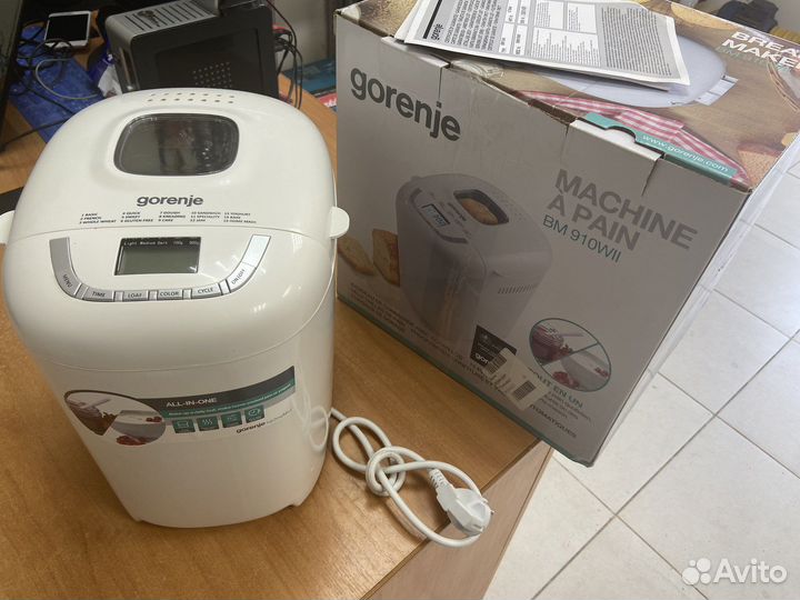 Хлебопечка Gorenje BM910WII