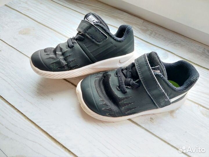 Кроссовки nike детские 23 размер (оригинал)