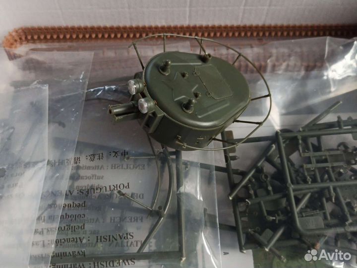 Сборная модель танка 1 35