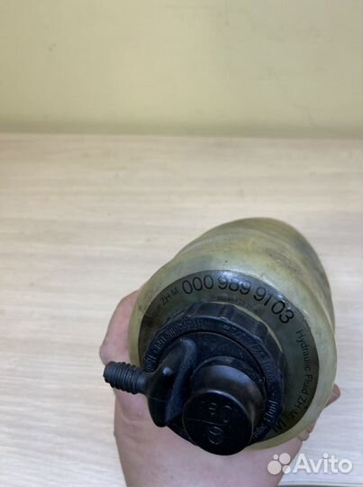 Бачок Гур Mercedes оригинал