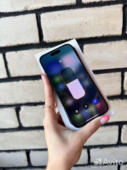 iPhone 15 Pro, 256 ГБ