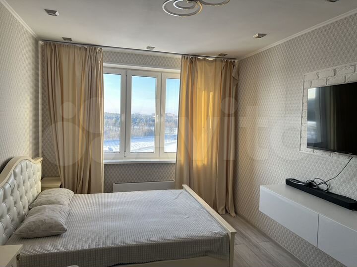 1-к. квартира, 40 м², 14/18 эт.