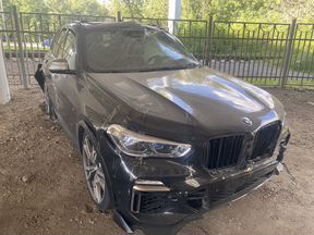 BMW X5 3.0 AT, 2020, битый, 75 000 км