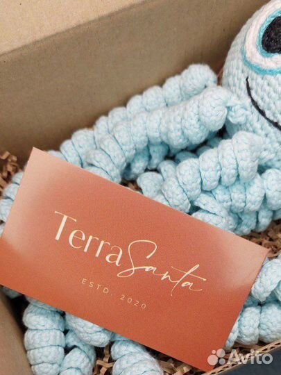 Вязаная игрушка для новорожденных детей осьминог