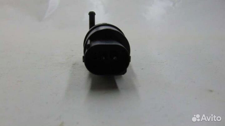 Насос BMW 5 E39 2000г. 8360244