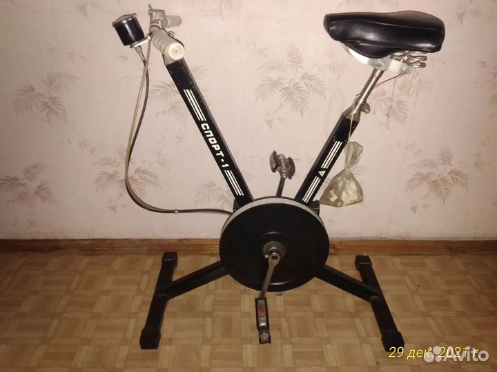 Тренажер велосипед