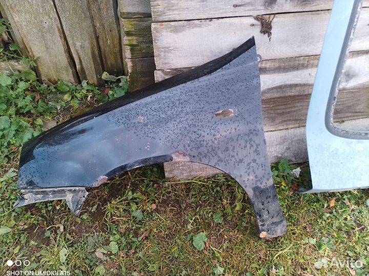 Крыло переднее калина 1