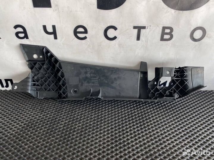 Дефлектор фары Volvo FH4 82884084