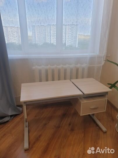 Растущая парта и стул