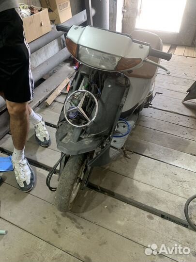 Скутер сузуки