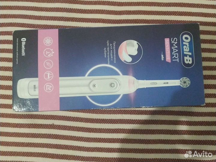 Зубная щетка oral b новая