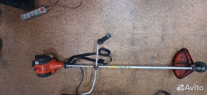 Бензотриммер хускварна