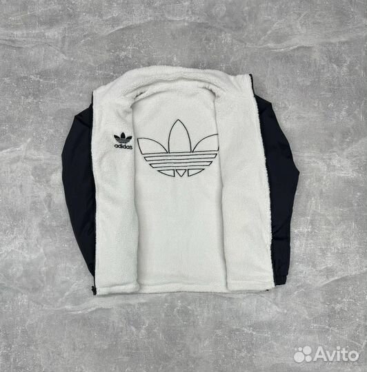 Куртка adidas двусторонняя барашка